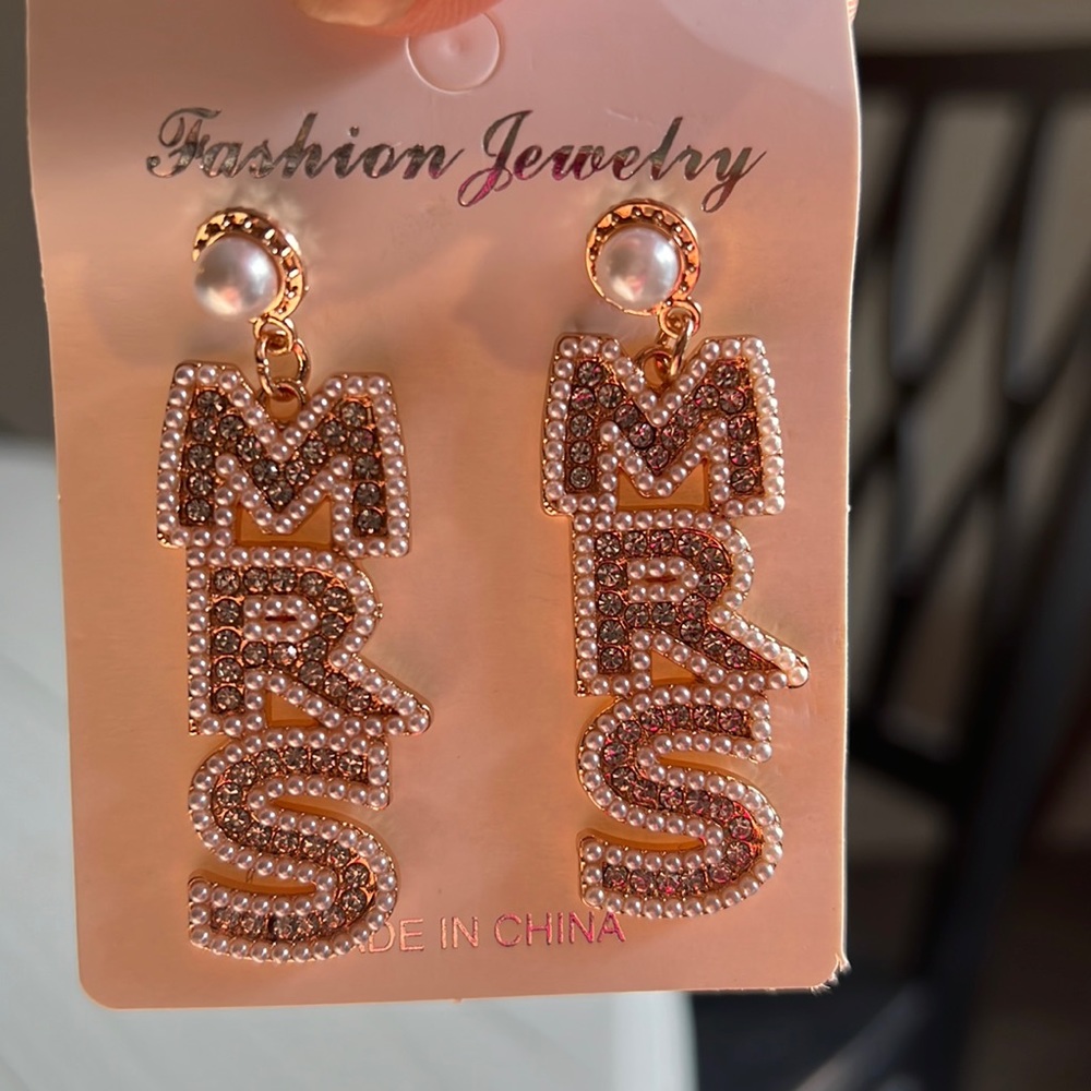 Mrs. earrings